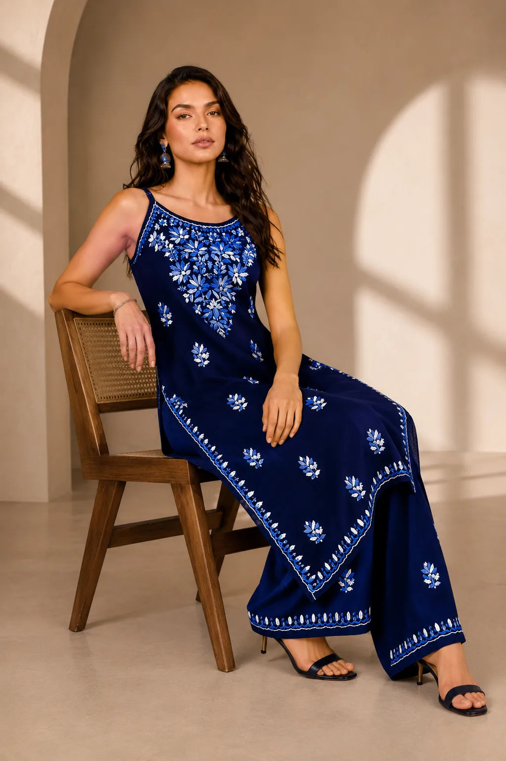 Noor Floral Embroidered Sleeveless Rayon Kurti Palazzo Set