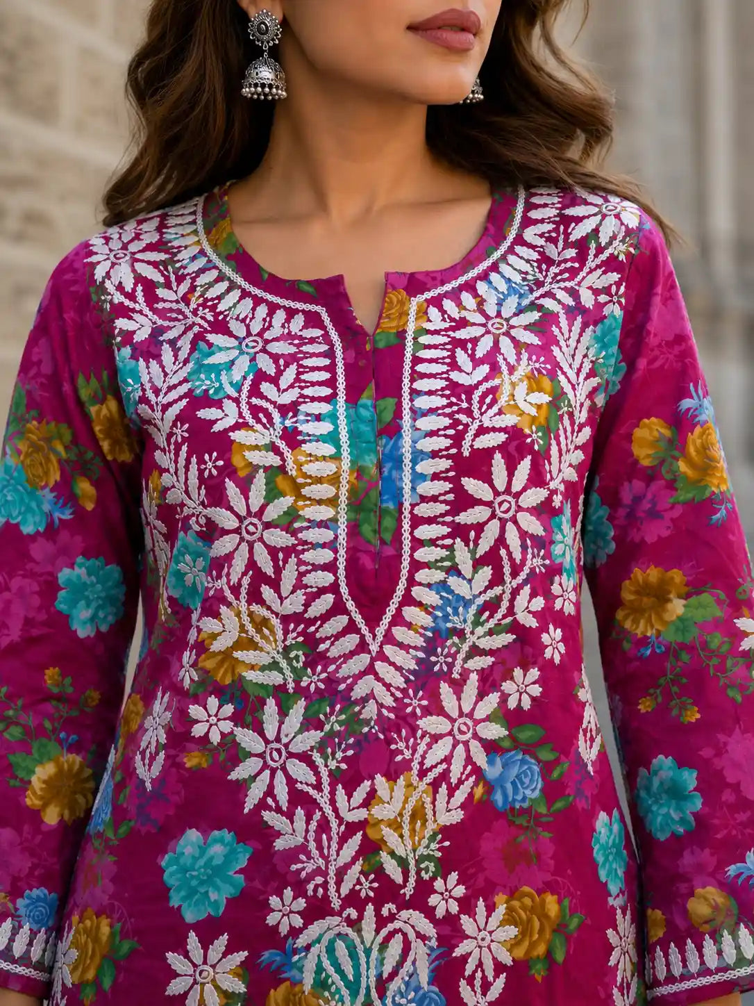 Close Up of Magenta Floral Malmal Cotton Kurti Embroidery Work
