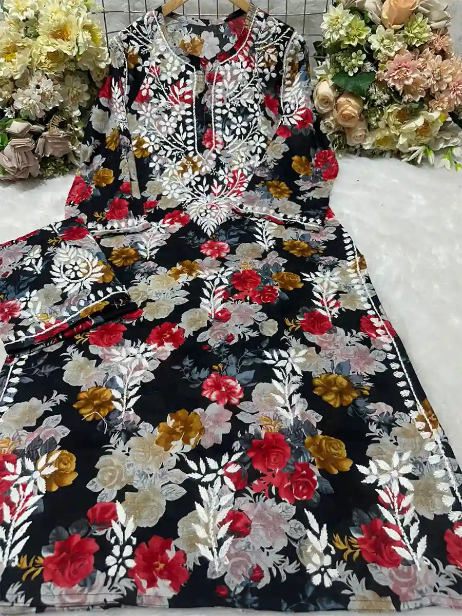 Handcrafted Mulmul printed Chikankari kurti set