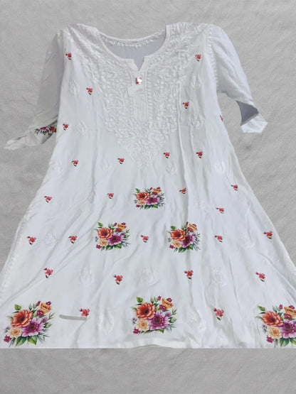 Elegant Reyon Plazo Set with Front Floral Bouquet