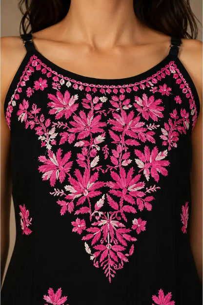 Noor Floral Embroidered Sleeveless Rayon Kurti Palazzo Set