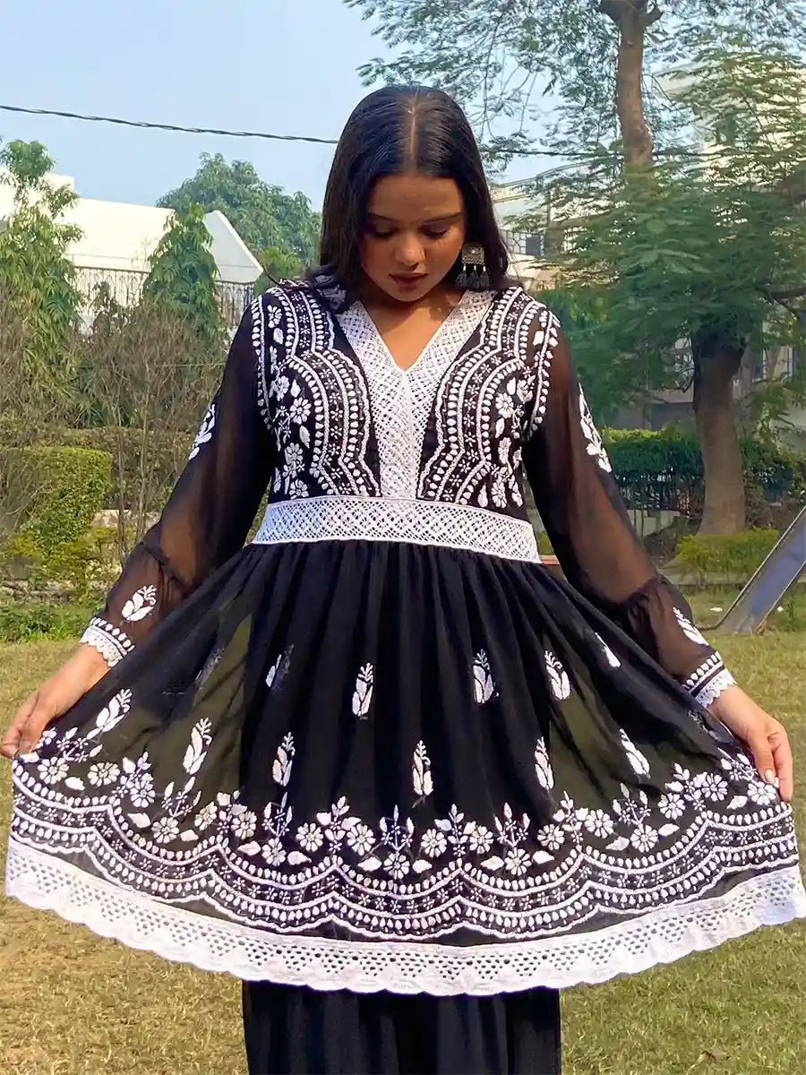Siyah Sitara – Festive Black Chikankari Georgette Ensemble - Dniza Chikankari
